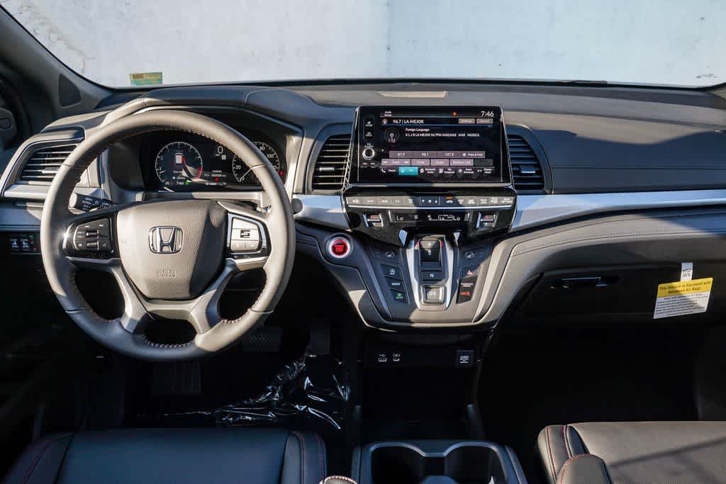 Thumbnail: 2026 Honda Odyssey - 14