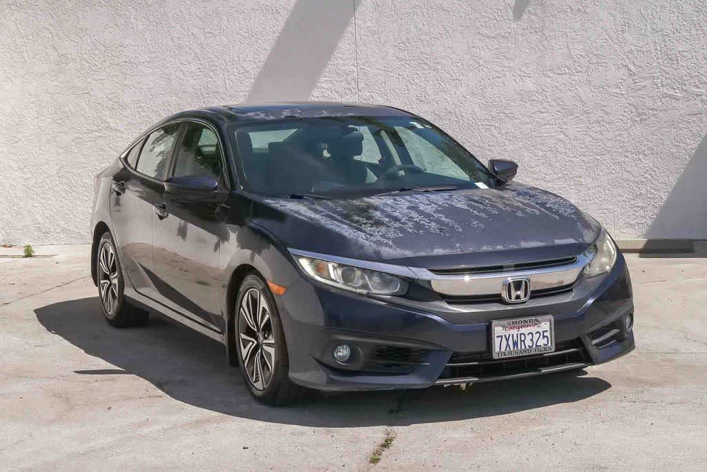 Thumbnail: 2017 Honda Civic - 3