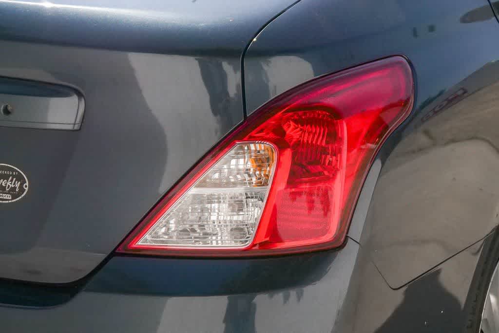 Thumbnail: 2016 Nissan Versa - 10