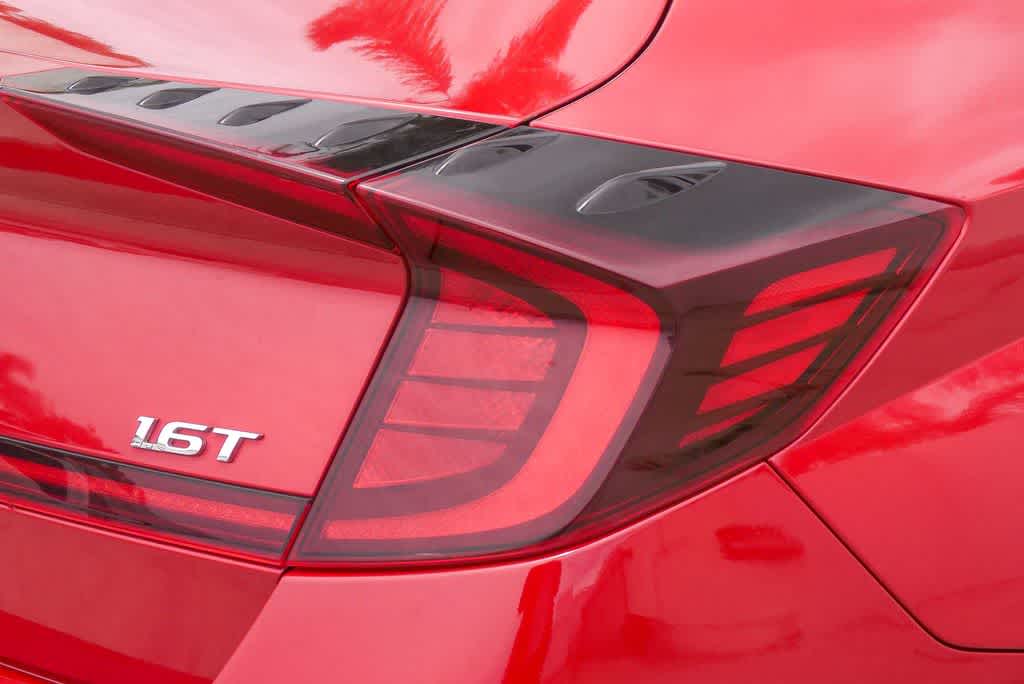 Thumbnail: 2021 Hyundai Sonata - 9