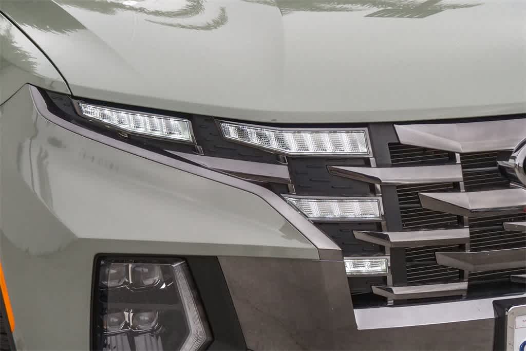 Thumbnail: 2023 Hyundai Santa Cruz - 4