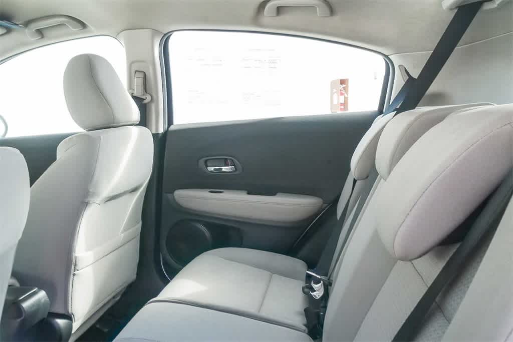 Thumbnail: 2022 Honda HR-V - 15