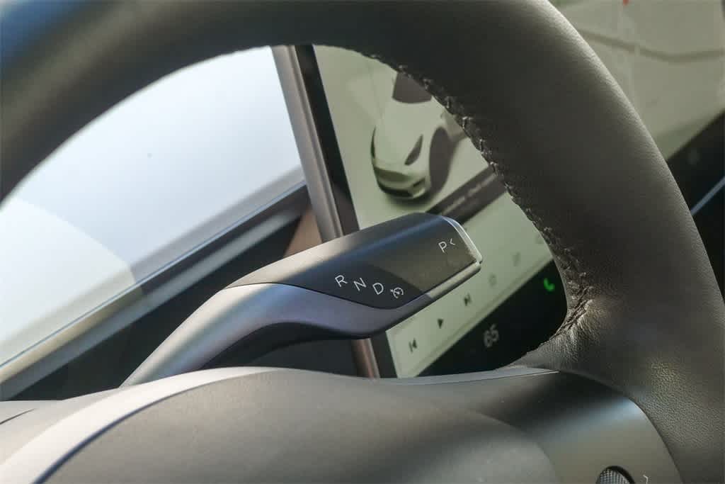 Thumbnail: 2022 Tesla Model Y - 18