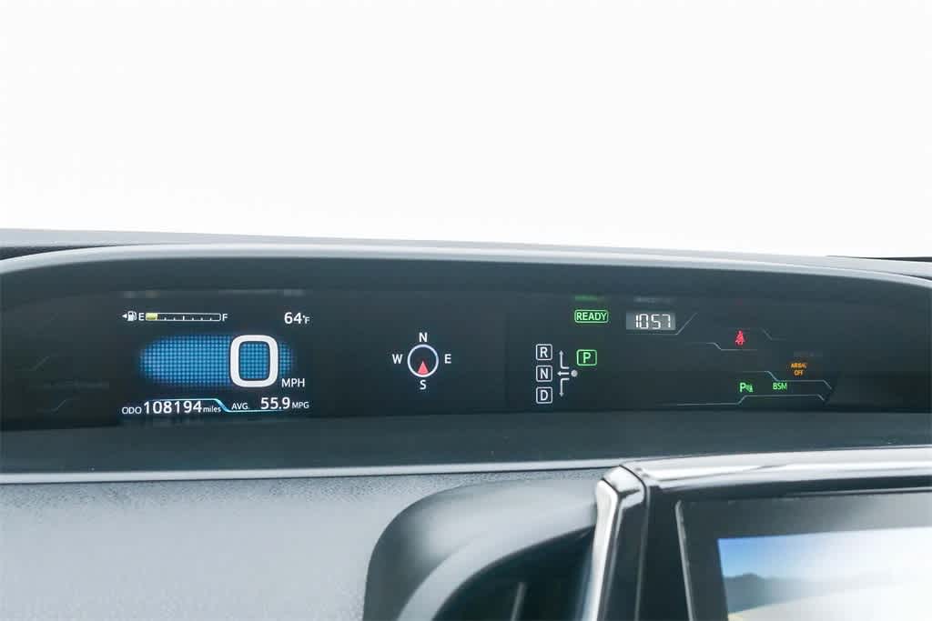 Thumbnail: 2017 Toyota Prius Prime - 22