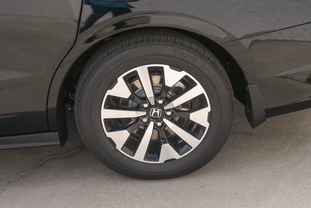 Thumbnail: 2026 Honda Odyssey - 6