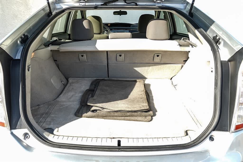 Thumbnail: 2014 Toyota Prius - 27