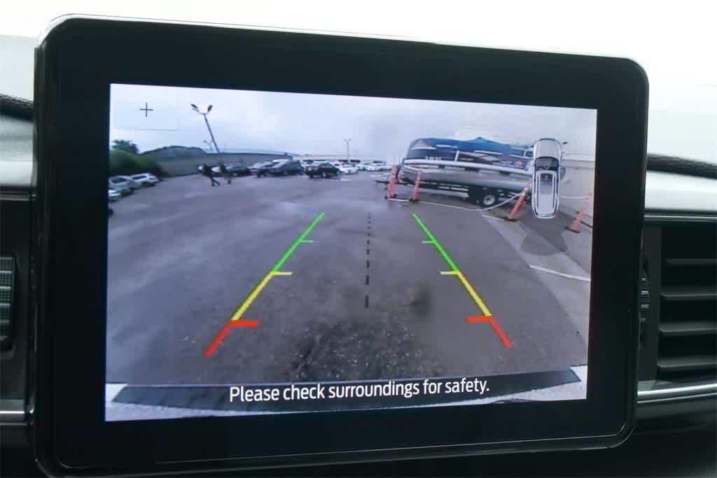 Thumbnail: 2021 Ford Explorer - 23