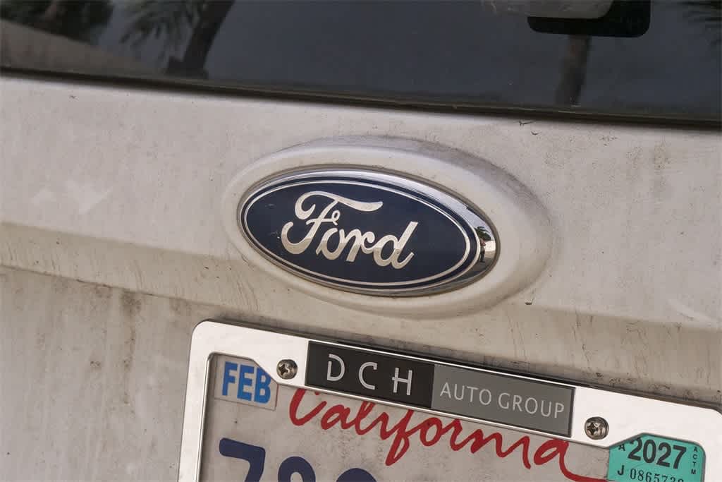 Thumbnail: 2009 Ford Escape - 11