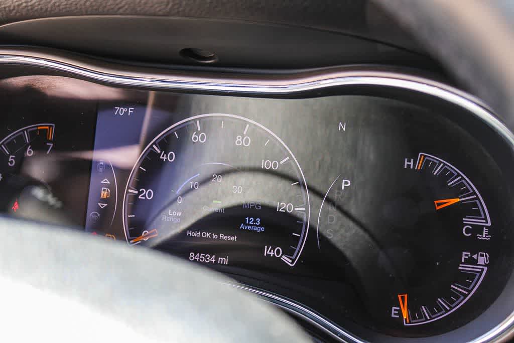 Thumbnail: 2014 Jeep Grand Cherokee - 22