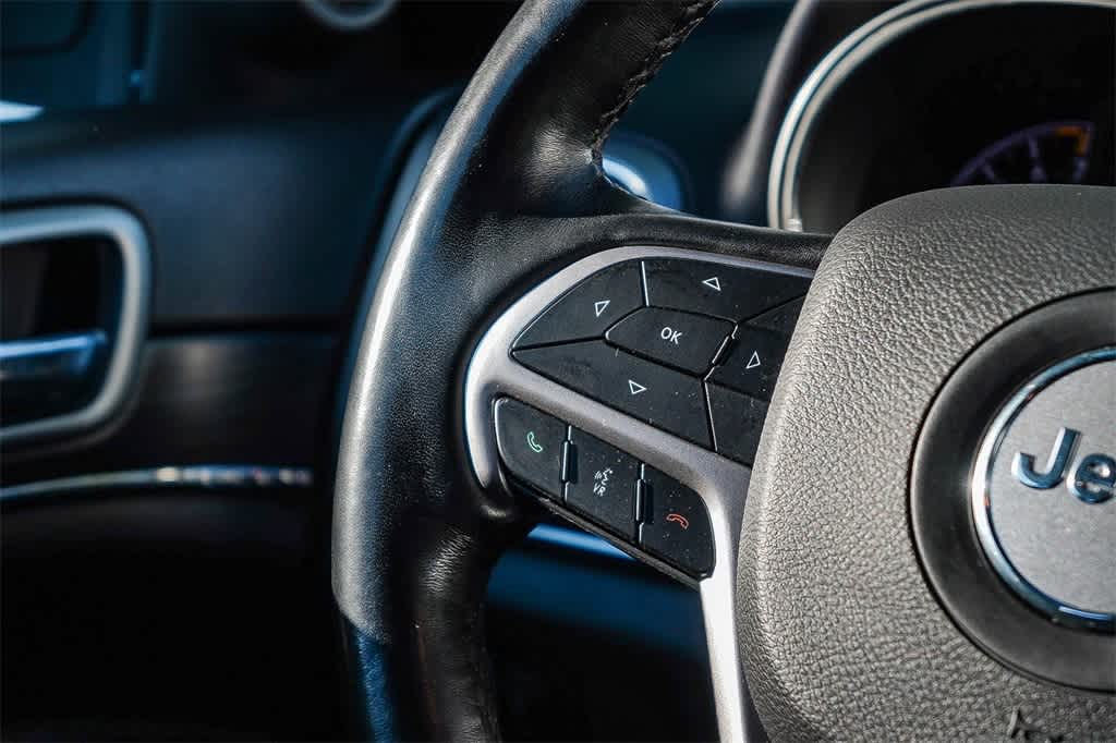 Thumbnail: 2020 Jeep Grand Cherokee - 16