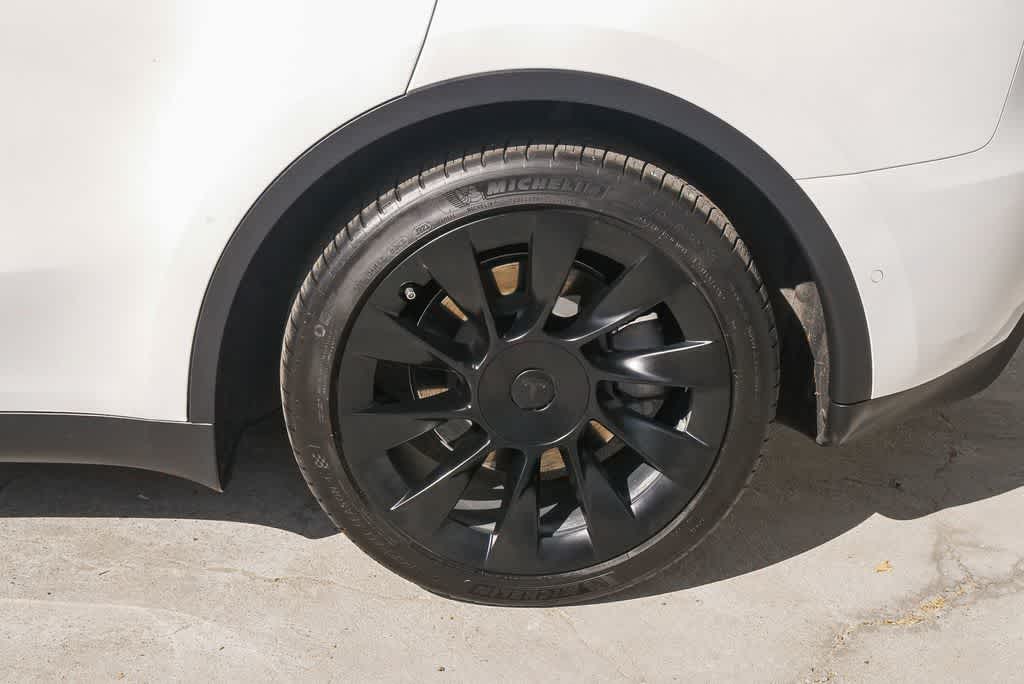 Thumbnail: 2020 Tesla Model Y - 6