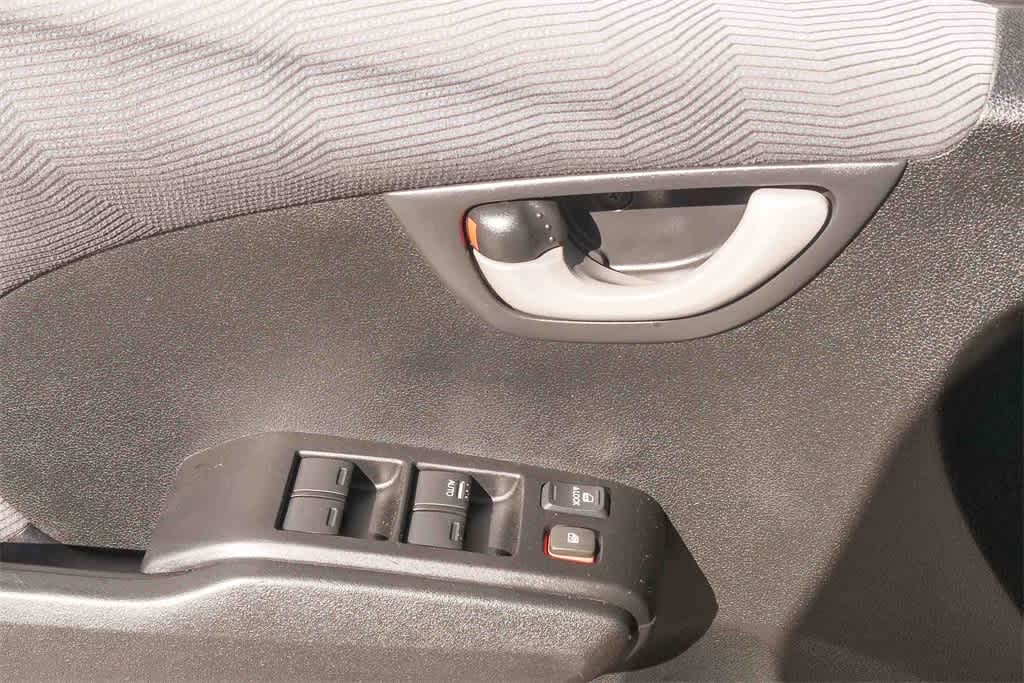 Thumbnail: 2013 Honda Fit - 19