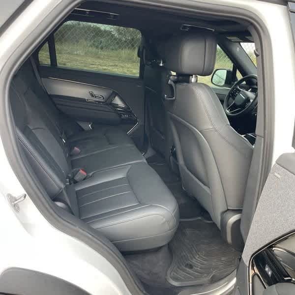 Thumbnail: 2025 Land Rover Range Rover Sport - 25