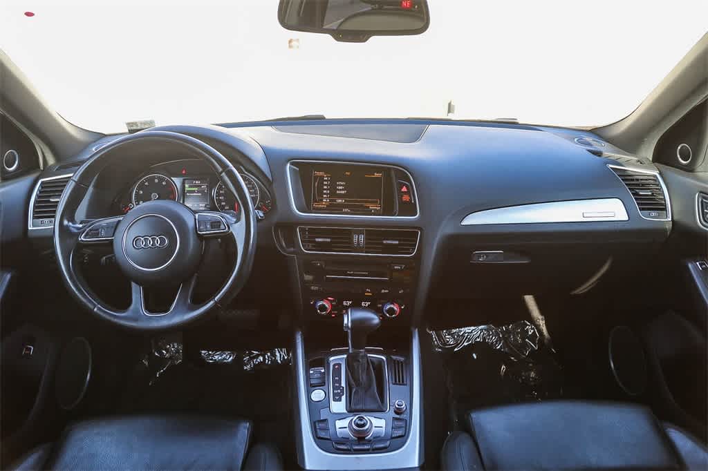 Thumbnail: 2016 Audi Q5 - 11