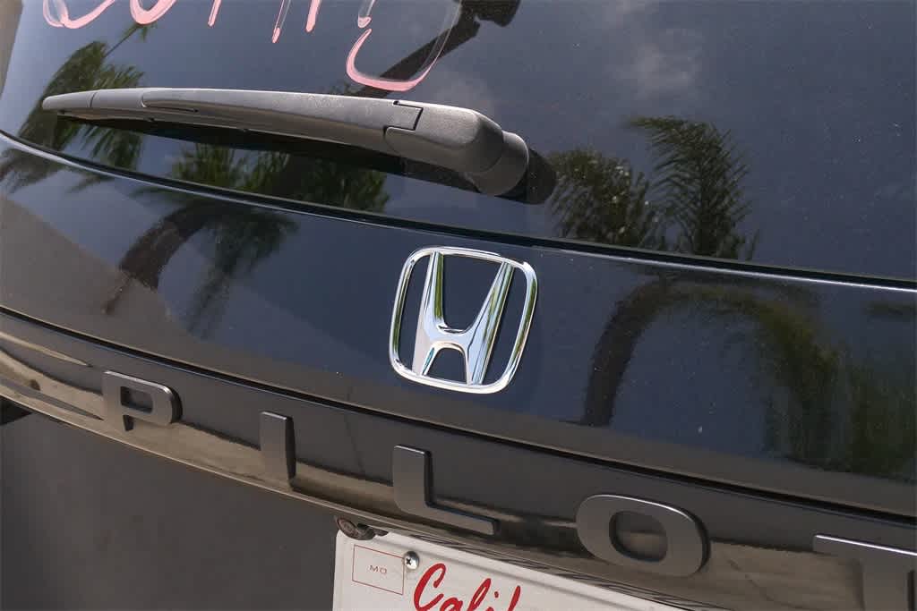 Thumbnail: 2023 Honda Pilot - 11