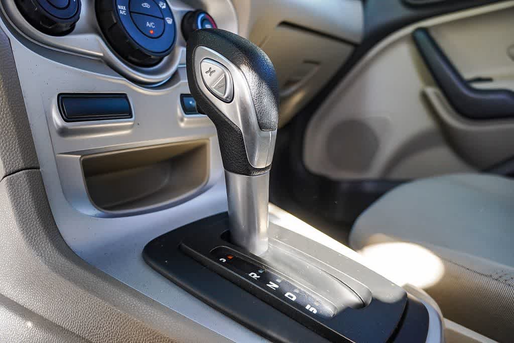 Thumbnail: 2017 Ford Fiesta - 23