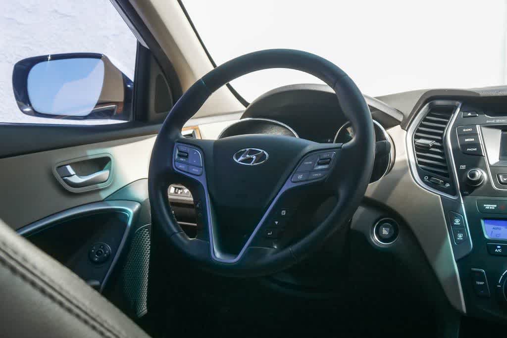 Thumbnail: 2013 Hyundai Santa Fe - 12