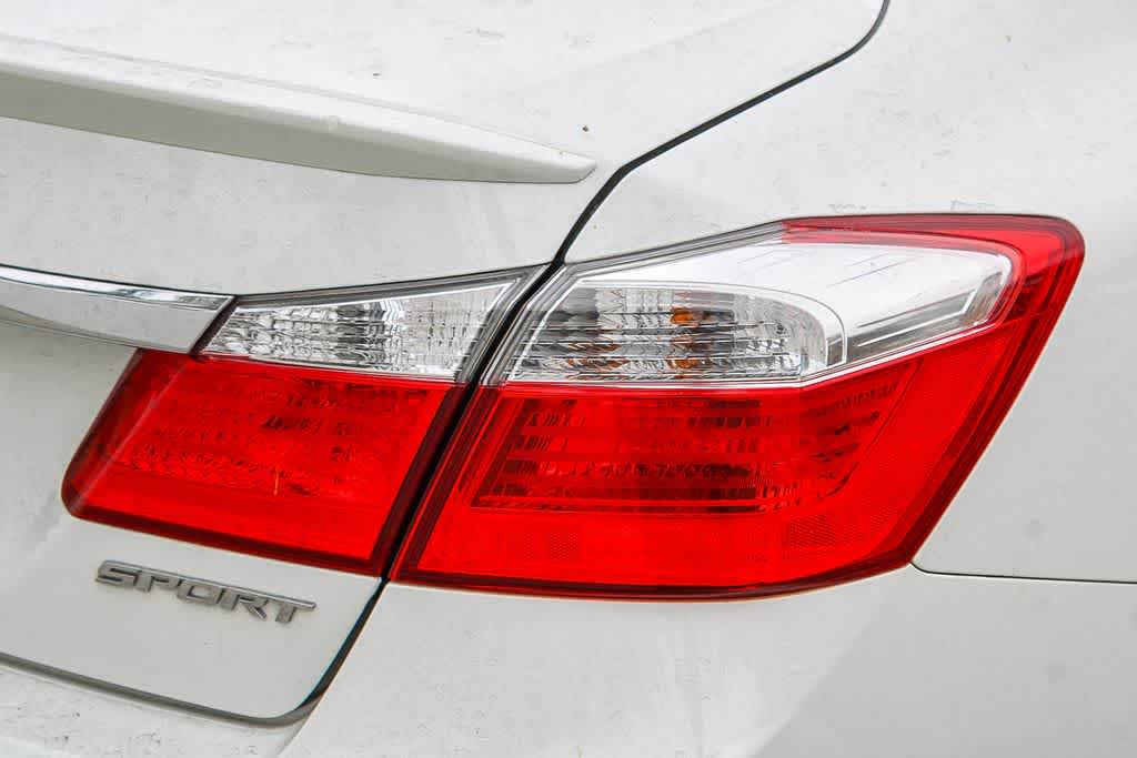 Thumbnail: 2015 Honda Accord - 8