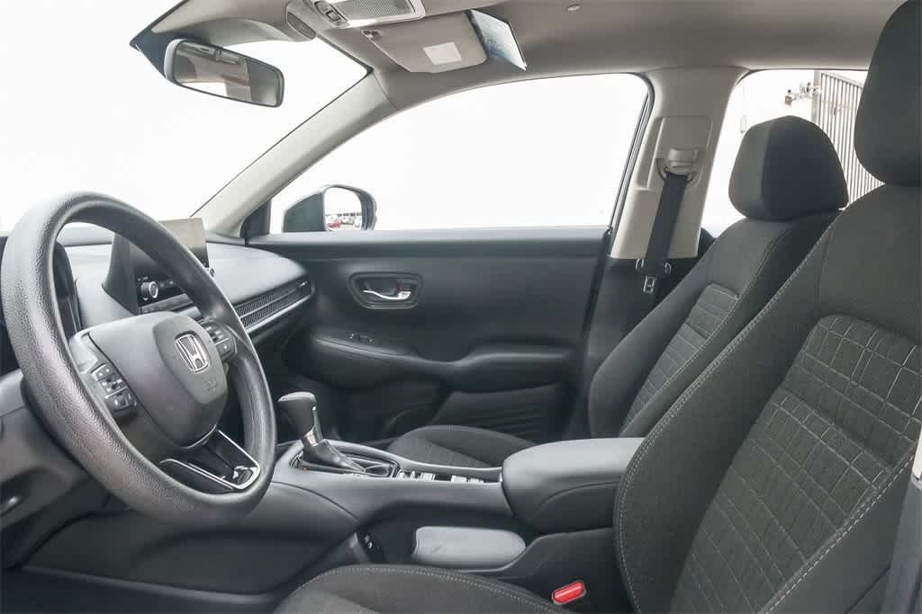 Thumbnail: 2024 Honda HR-V - 17