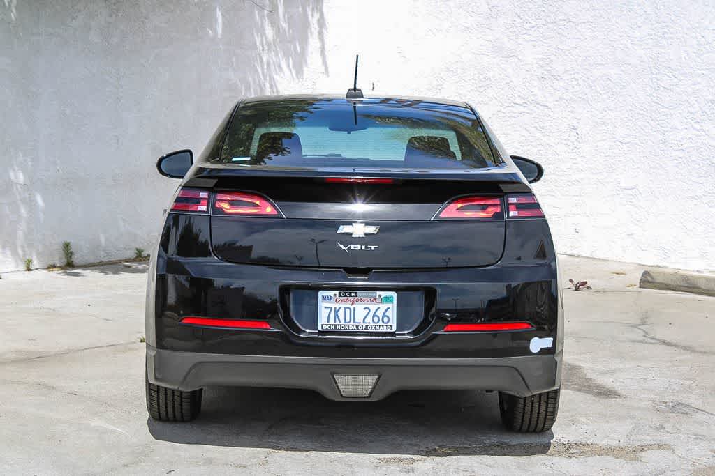 Thumbnail: 2015 Chevrolet Volt - 9