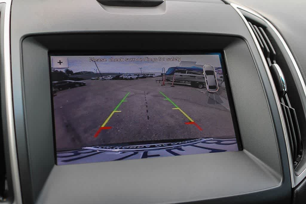 Thumbnail: 2019 Ford Edge - 23