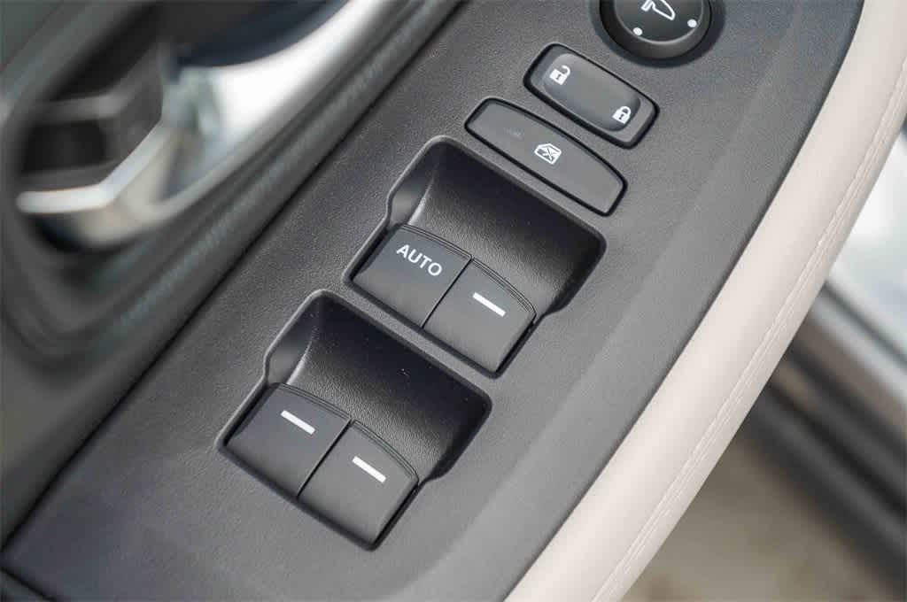 Thumbnail: 2026 Honda HR-V - 23