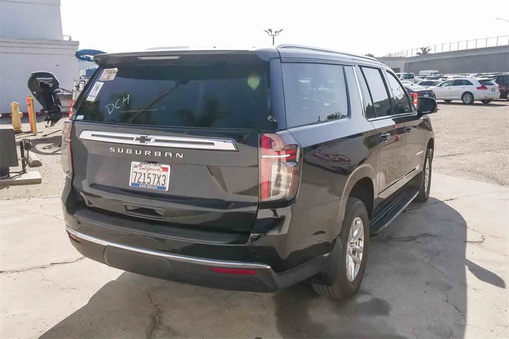 Thumbnail: 2024 Chevrolet Suburban - 9