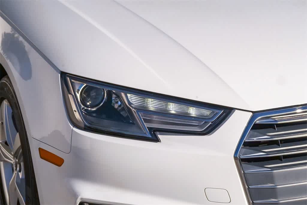 Thumbnail: 2019 Audi A4 - 4