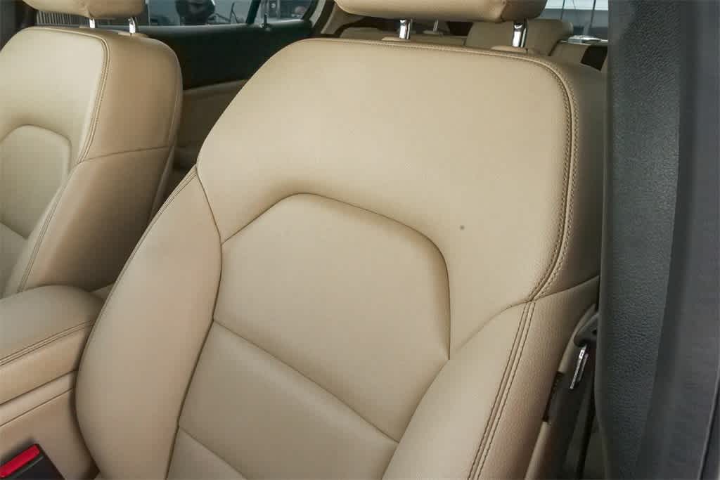 Thumbnail: 2019 Mercedes-Benz GLA - 18