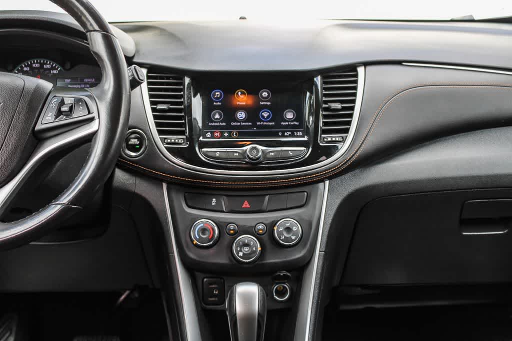 Thumbnail: 2018 Chevrolet Trax - 11