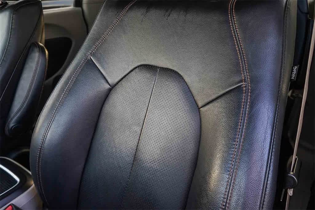 Thumbnail: 2019 Chrysler Pacifica - 27