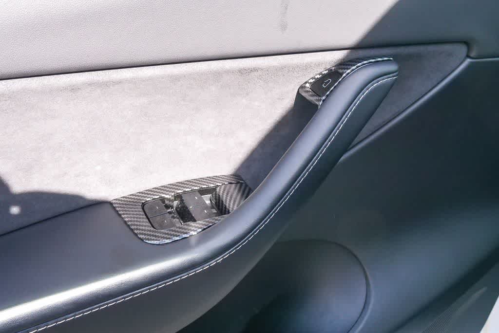 Thumbnail: 2020 Tesla Model Y - 18