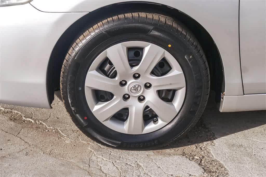 Thumbnail: 2011 Toyota Camry - 5