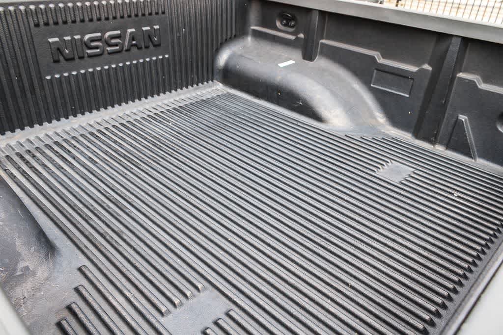 Thumbnail: 2021 Nissan Frontier - 23