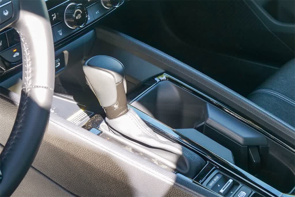 2025 Honda Accord Sport 22