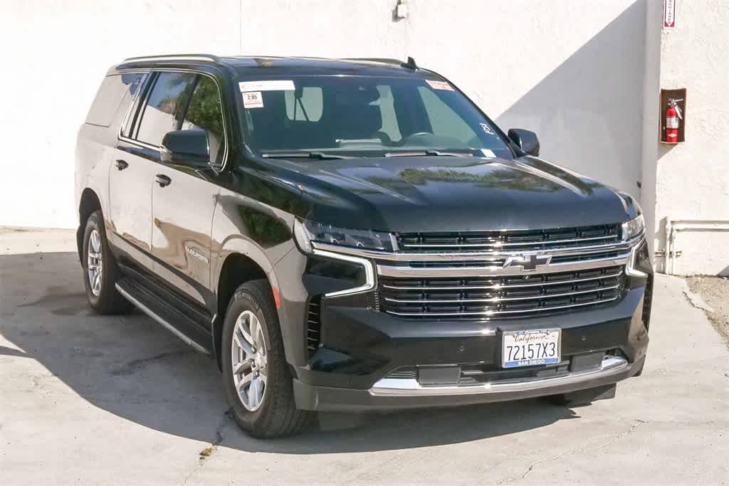 Thumbnail: 2024 Chevrolet Suburban - 3
