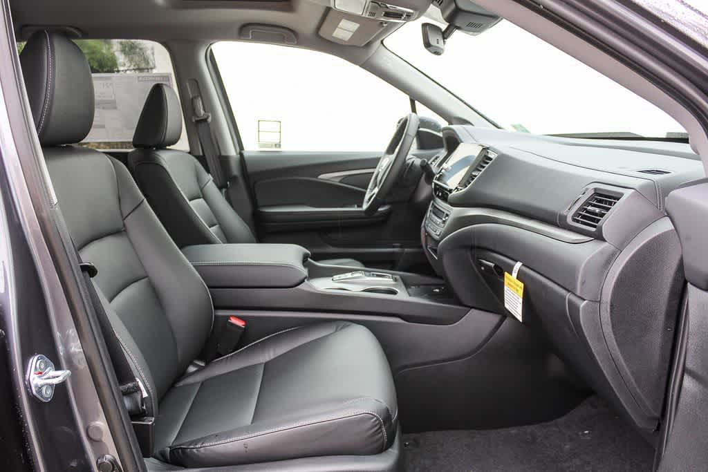 Thumbnail: 2026 Honda Ridgeline - 16