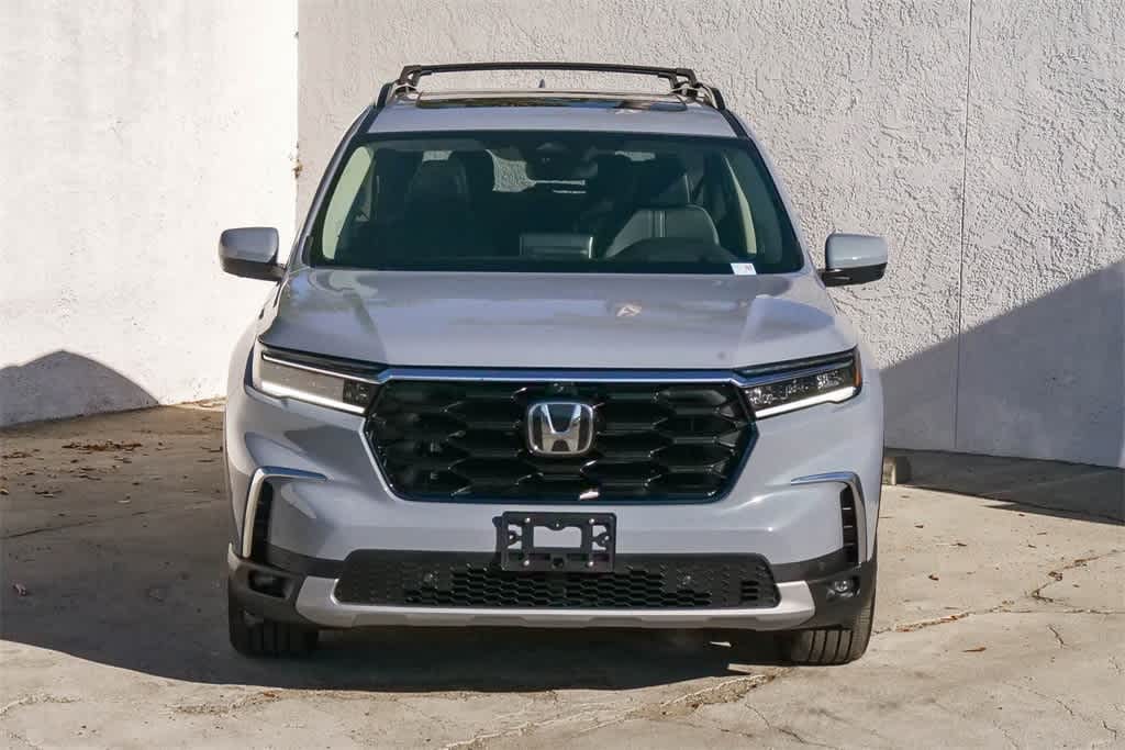 Used 2024 Honda Pilot Elite SUV