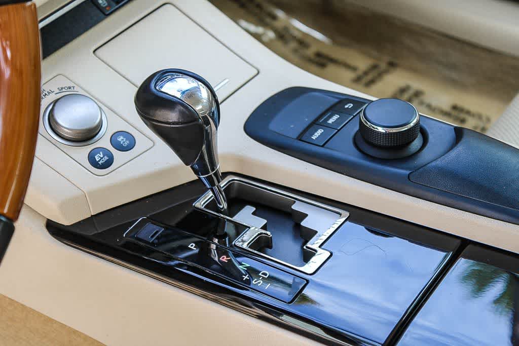 Thumbnail: 2014 Lexus ES - 19