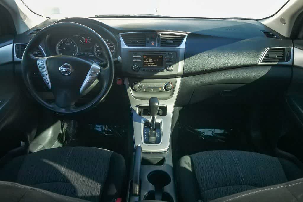 Thumbnail: 2014 Nissan Sentra - 11