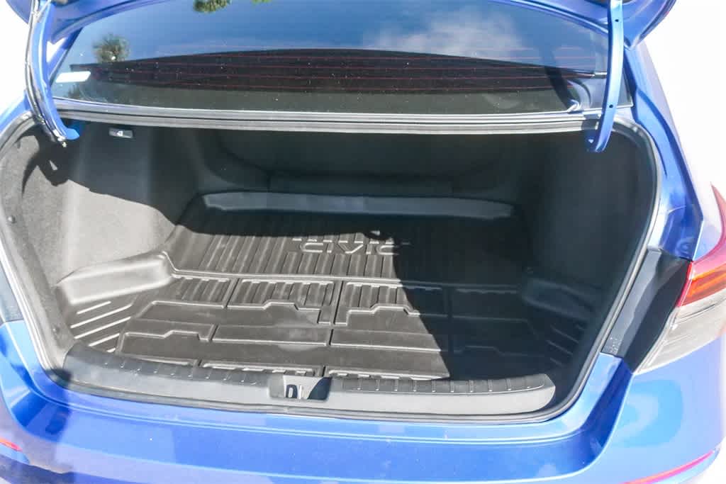 Thumbnail: 2024 Honda Civic - 24