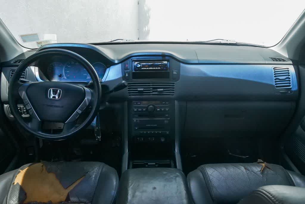 Thumbnail: 2005 Honda Pilot - 11