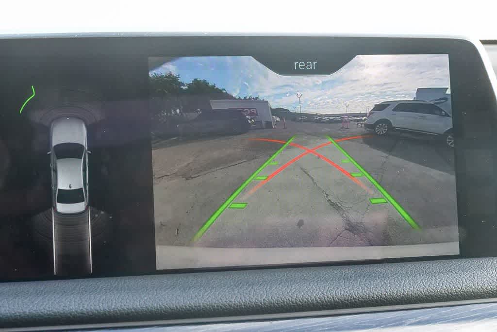 Thumbnail: 2018 BMW 7 Series - 19