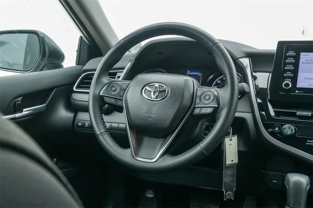 2024 Toyota Camry SE 14