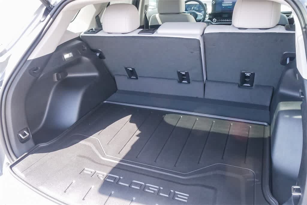 2025 Honda Prologue Touring 11