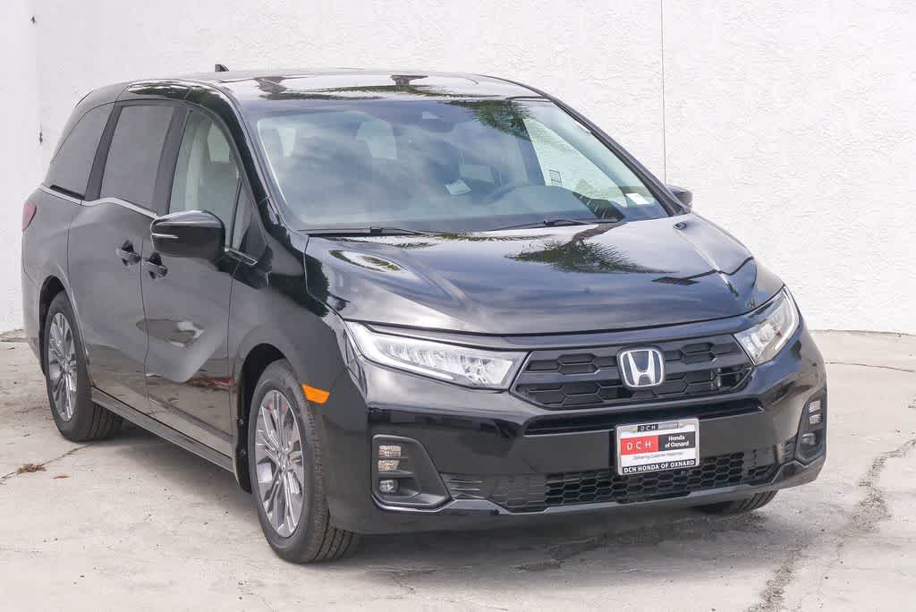 Thumbnail: 2026 Honda Odyssey - 3