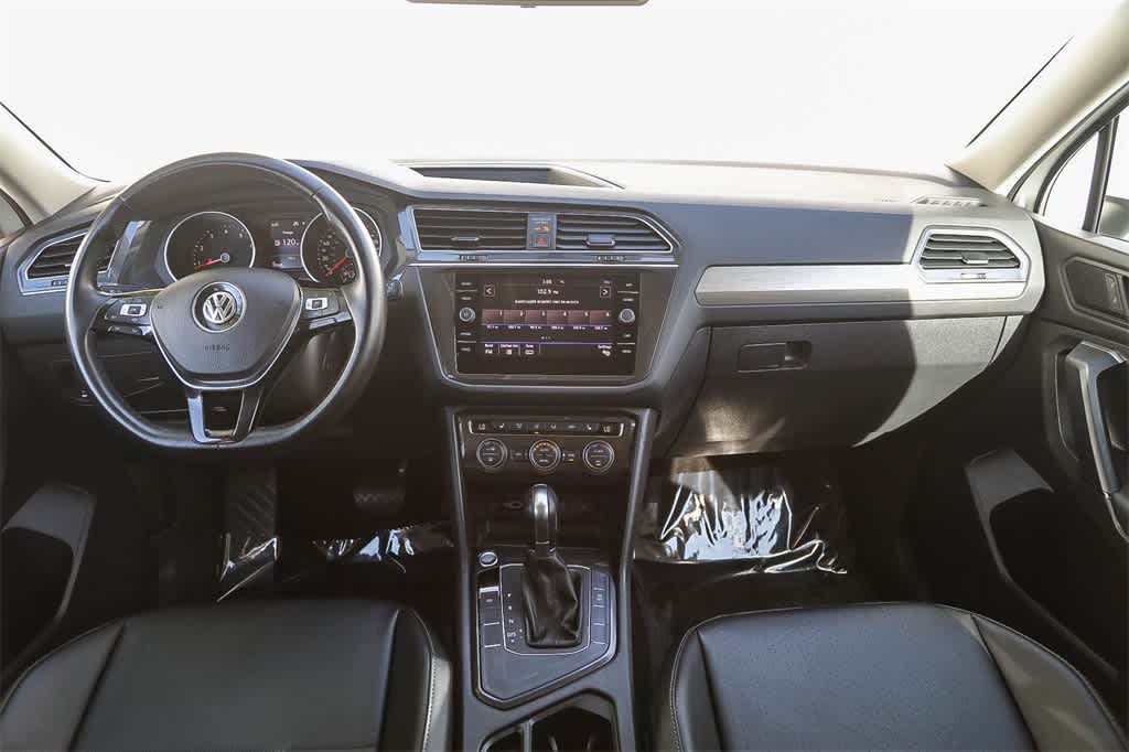 Thumbnail: 2019 Volkswagen Tiguan - 11