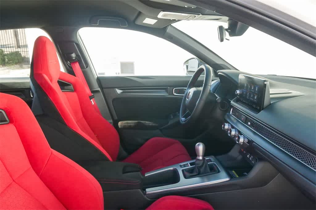 Thumbnail: 2025 Honda Civic - 16