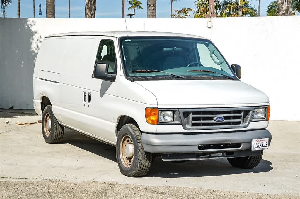 Thumbnail: 2006 Ford Econoline - 3