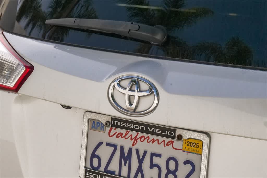 Thumbnail: 2013 Toyota RAV4 - 11